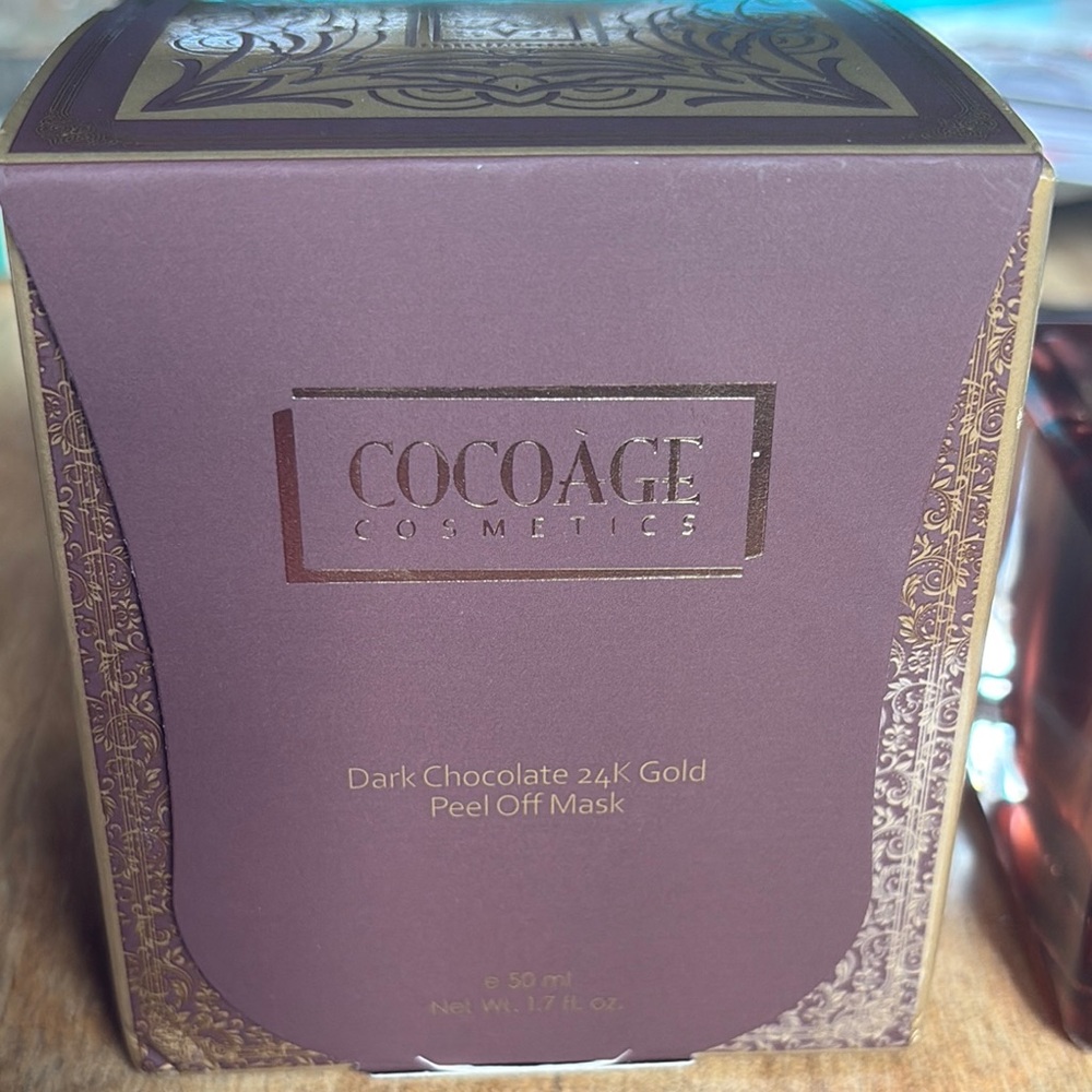 COCOÀGE COSMETICS~ Dark Chocolate 24k Gold Mask